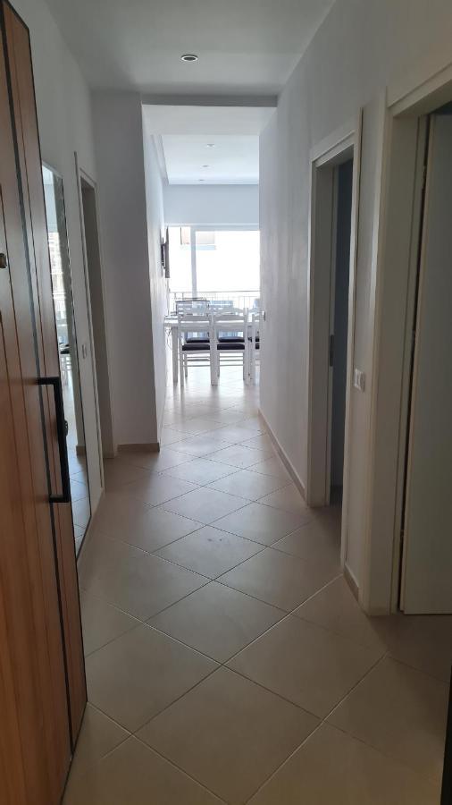 Sea And City View Apartment Saranda Kültér fotó